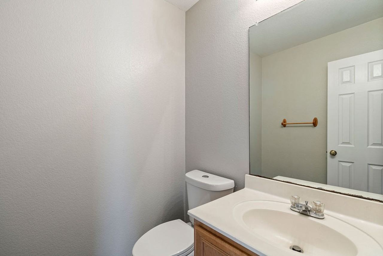 1209 Apollo Cir - Photo 7 of 23