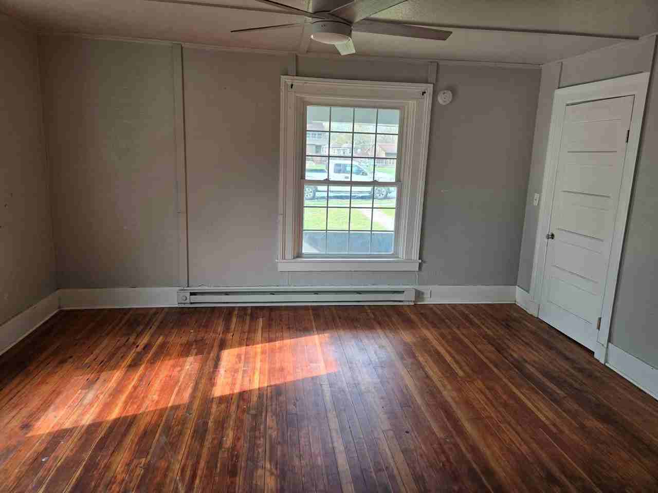92 Fitch Ave - Photo 3 of 7