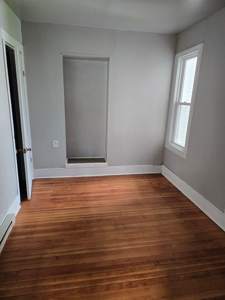 92 Fitch Ave - Photo 4 of 7