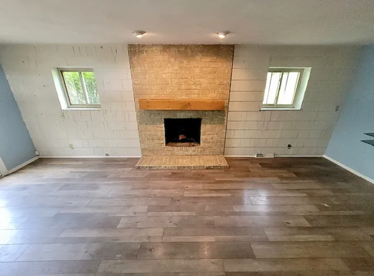 818 Eastchester Dr - Photo 6 of 25