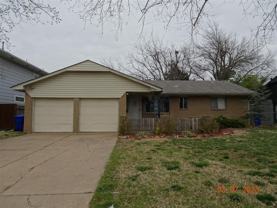 1713 Iowa St - Photo 1 of 1