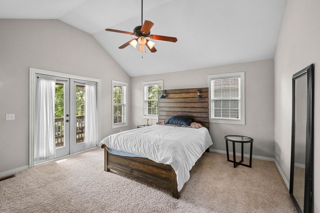 563 N Tennyson Ln - Photo 6 of 18