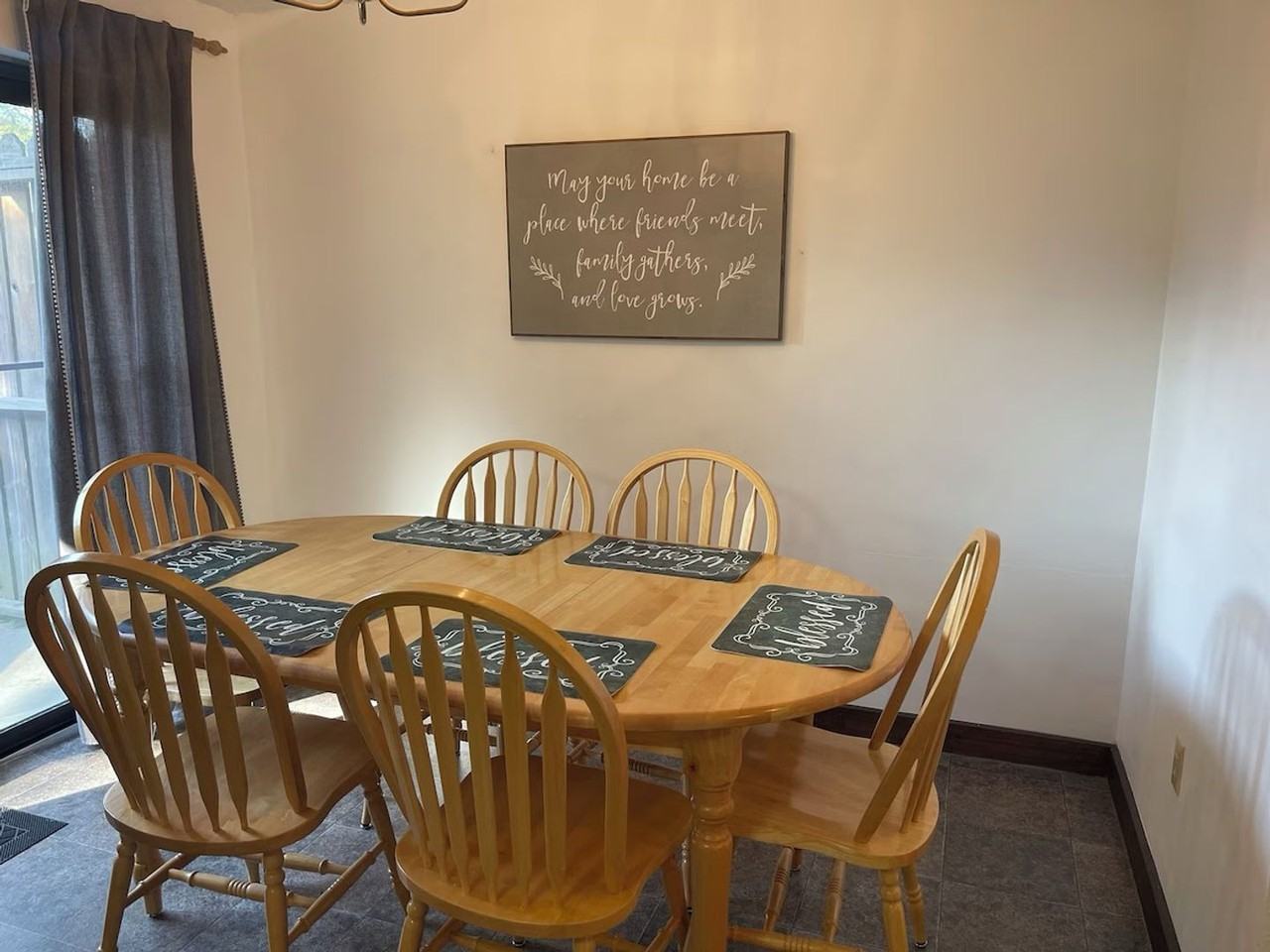 625 S Asbury Dr - Photo 3 of 14