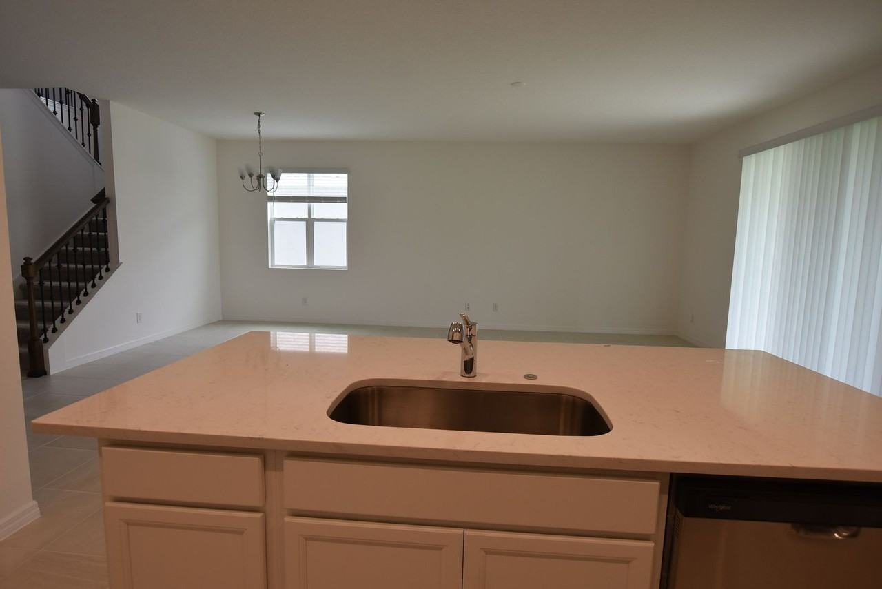 6949 Sunkist Way - Photo 3 of 50