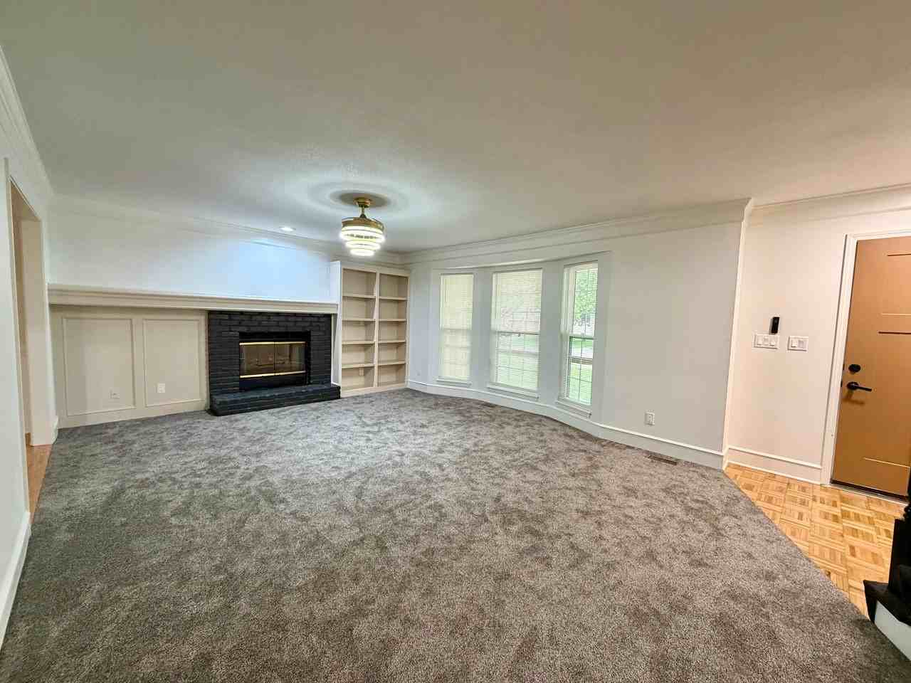 14776 S Alden St - Photo 3 of 31