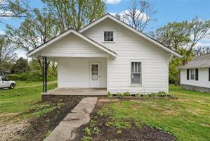 featured image of 225 Sunset Ave