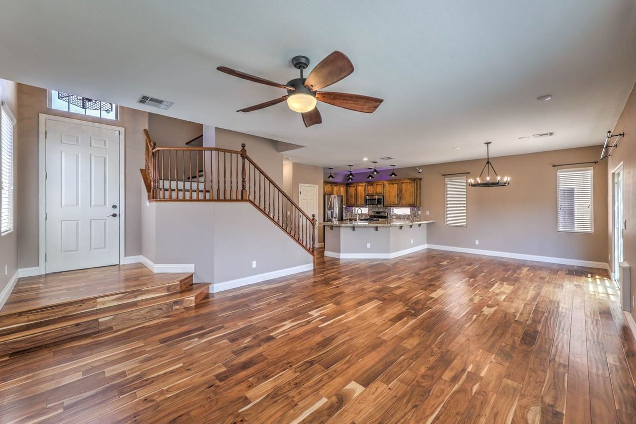 10037 Willowbrook Pond Rd - Photo 4 of 28