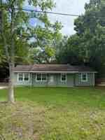 featured image of 642 Lee Rd