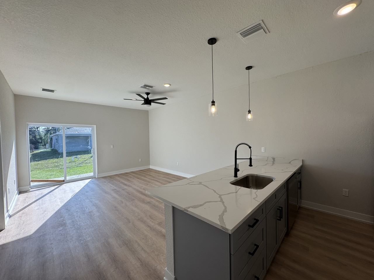 2020 Dorion St #1 - Photo 4 of 17