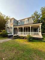 featured image of 1004 3rd Ave N #2