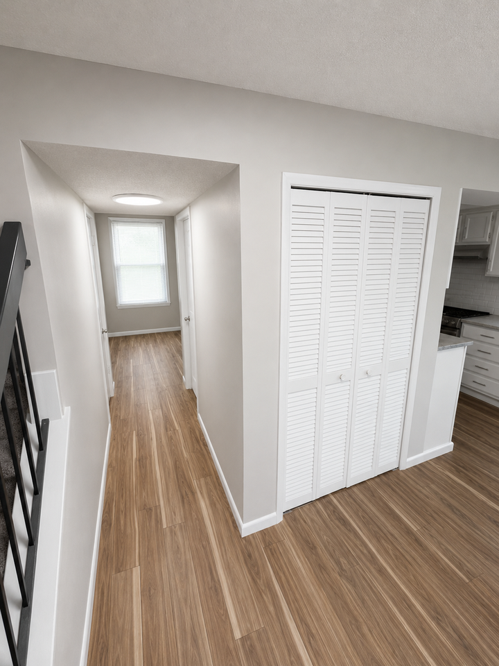 649 Governors Way - Photo 7 of 12