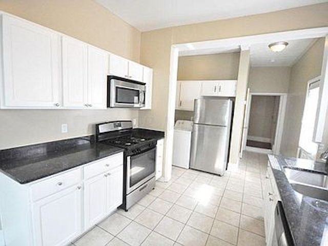 1490 Indianola Ave - Photo 4 of 9