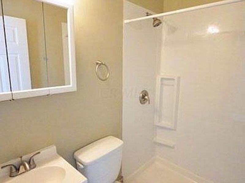 1490 Indianola Ave - Photo 6 of 9