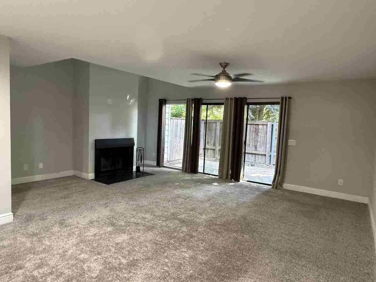 750 Lincoln Rd - Photo 4 of 32
