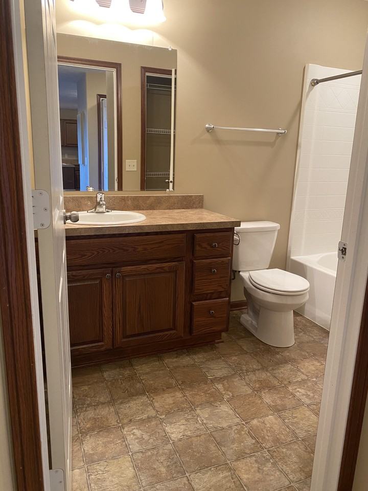1619 E Military Ave #2303 - Photo 2 of 10
