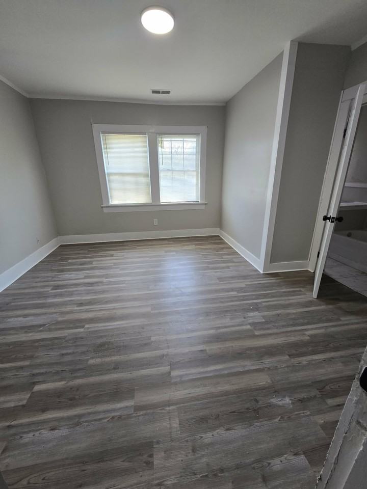 973 Doris Ave - Photo 7 of 7