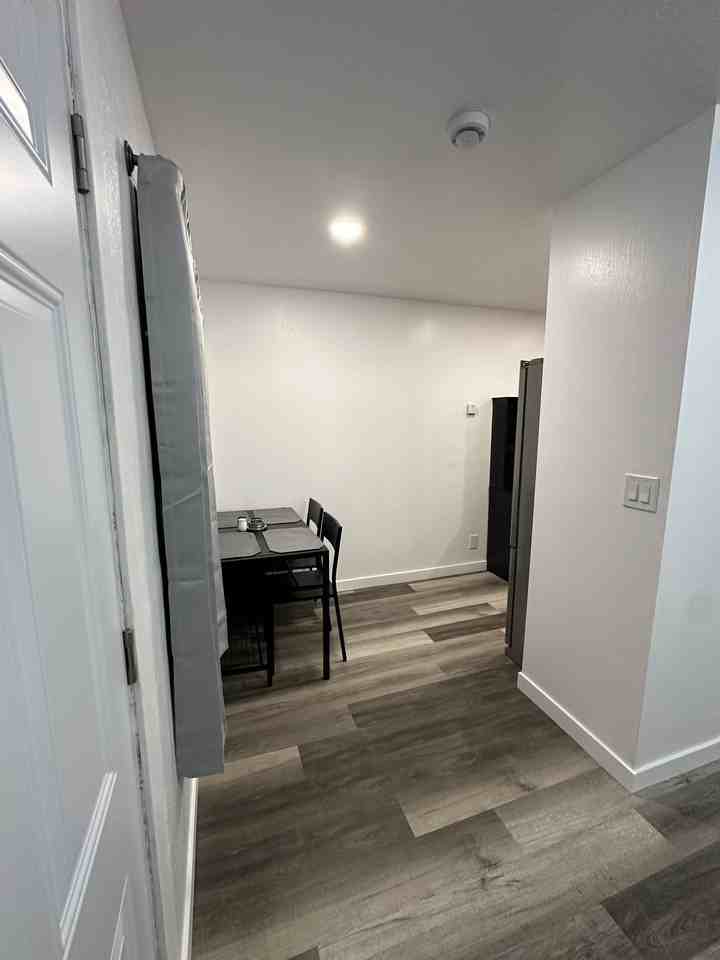 115 W Chuska St #115 - Photo 3 of 11