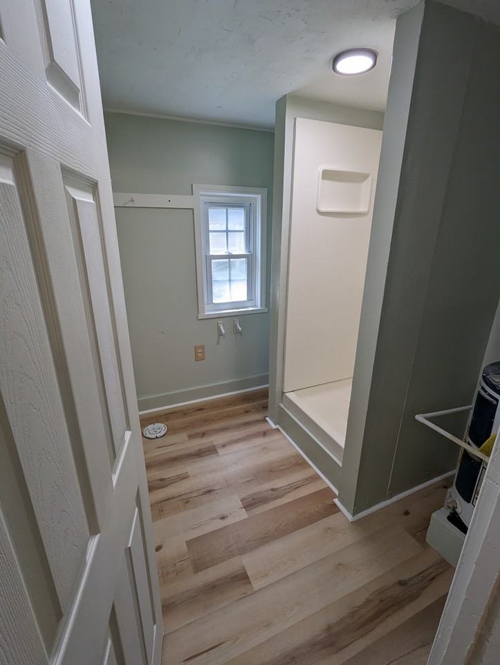 207 E Morrison St #2 - Photo 4 of 14