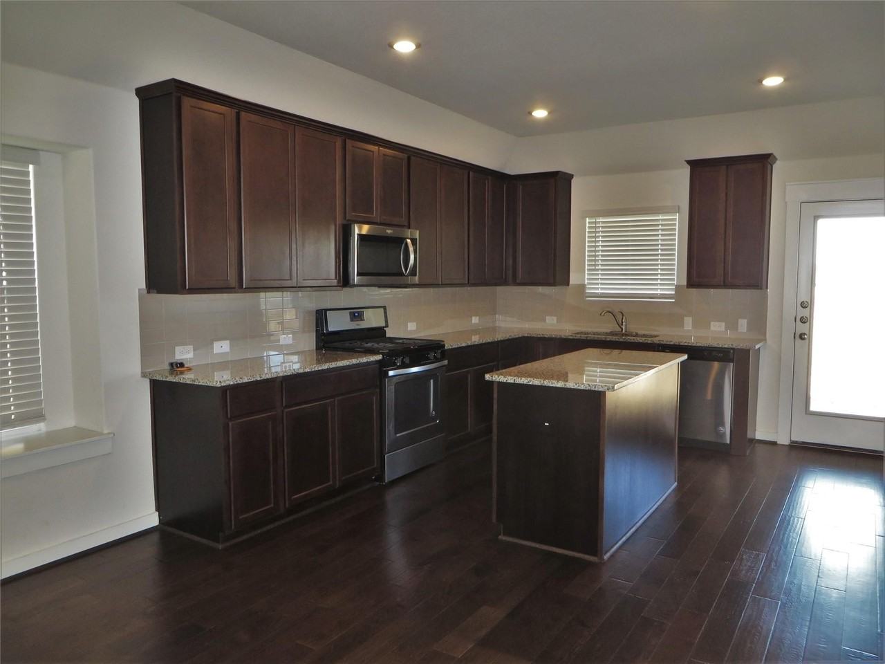 217 Gidran Trl - Photo 7 of 24