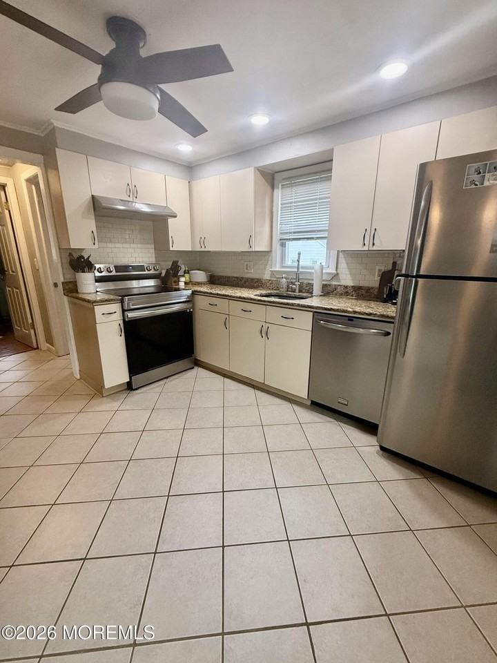 1691 M St - Photo 7 of 13