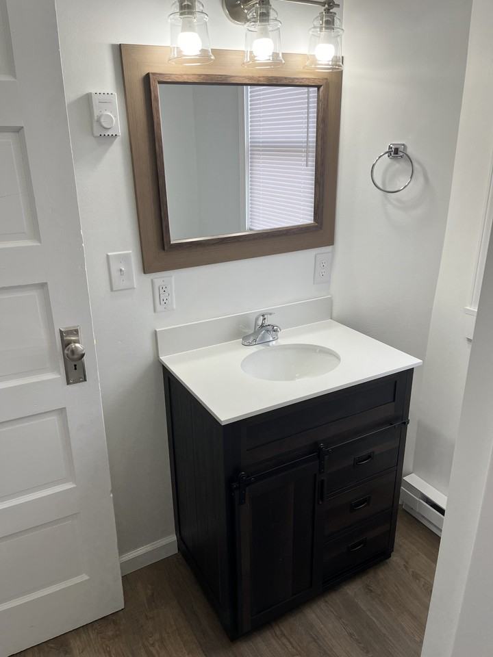19 Elm St #4 - Photo 3 of 10