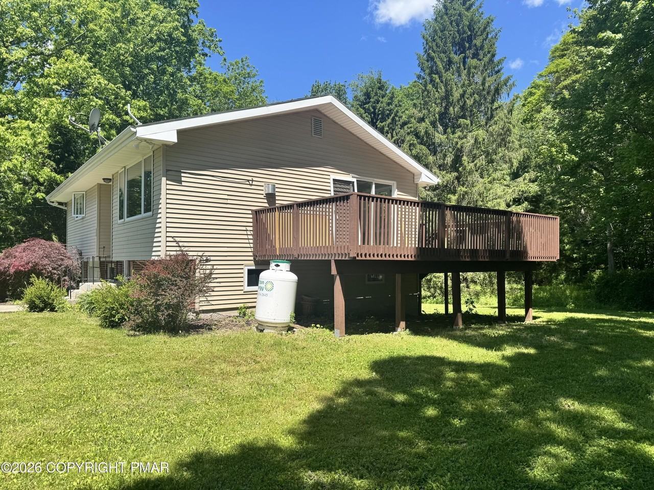 333 Shine Hill Rd - Photo 2 of 20