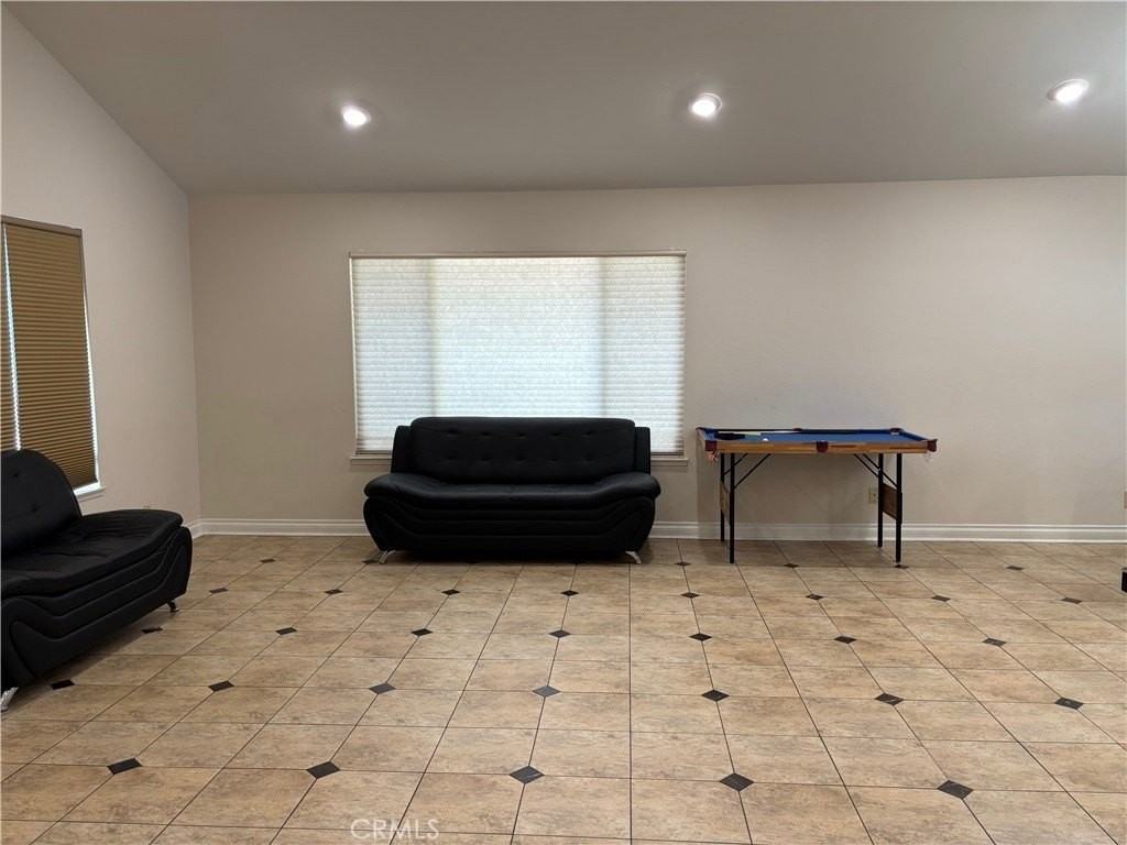 1515 Conestoga Ct - Photo 3 of 43