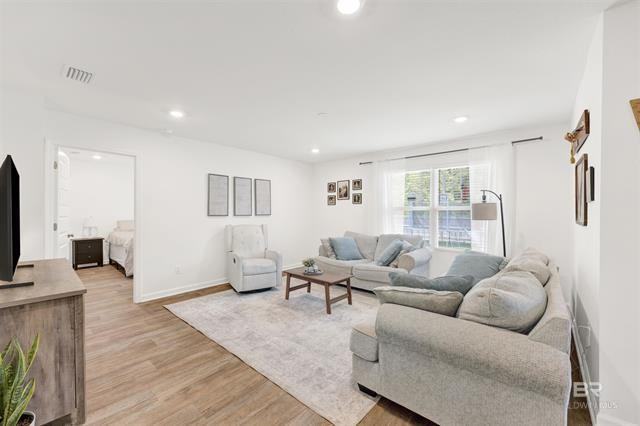 11113 Elemis Dr #1 - Photo 4 of 20