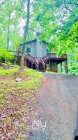 featured image of 2484 Lost Hollow Path Uppr #UPPER