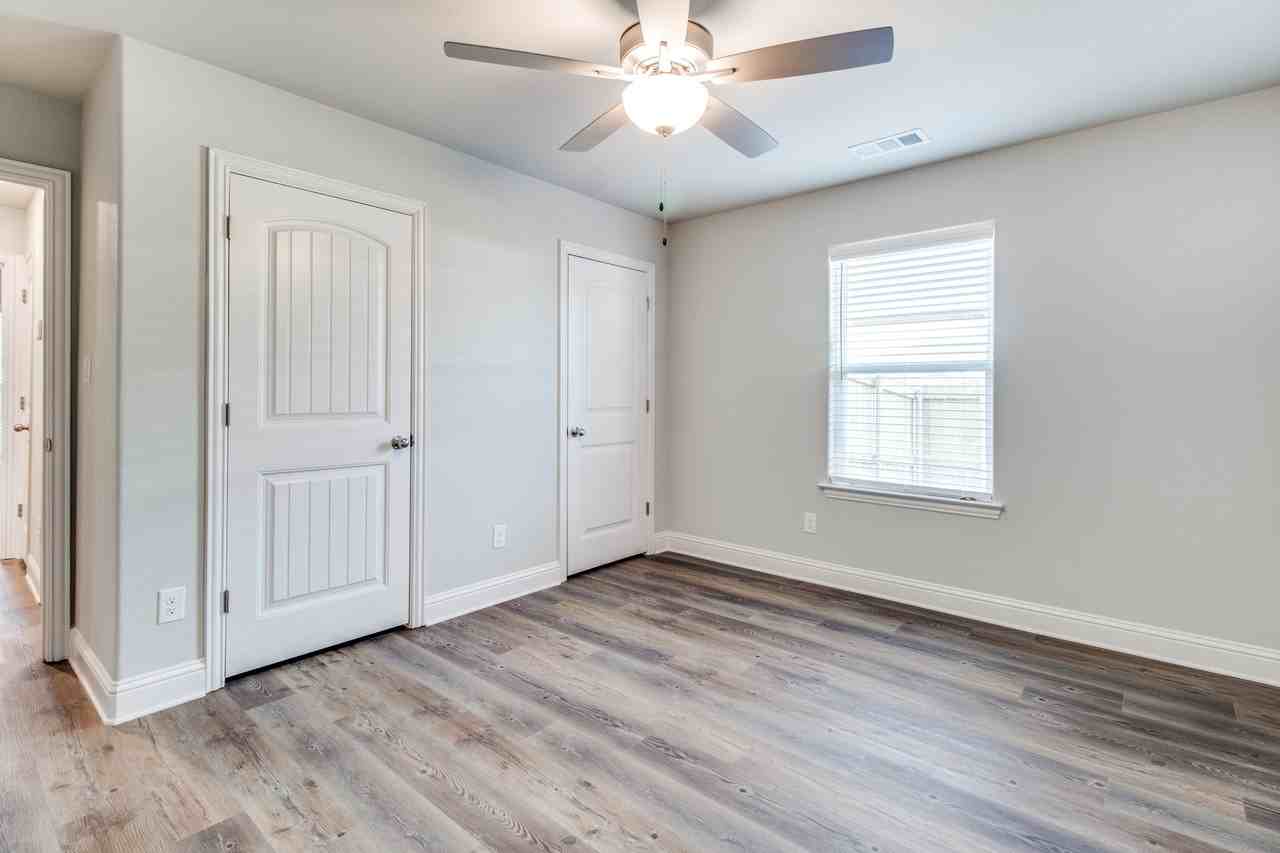 2806 Clover Dr #1 - Photo 7 of 20