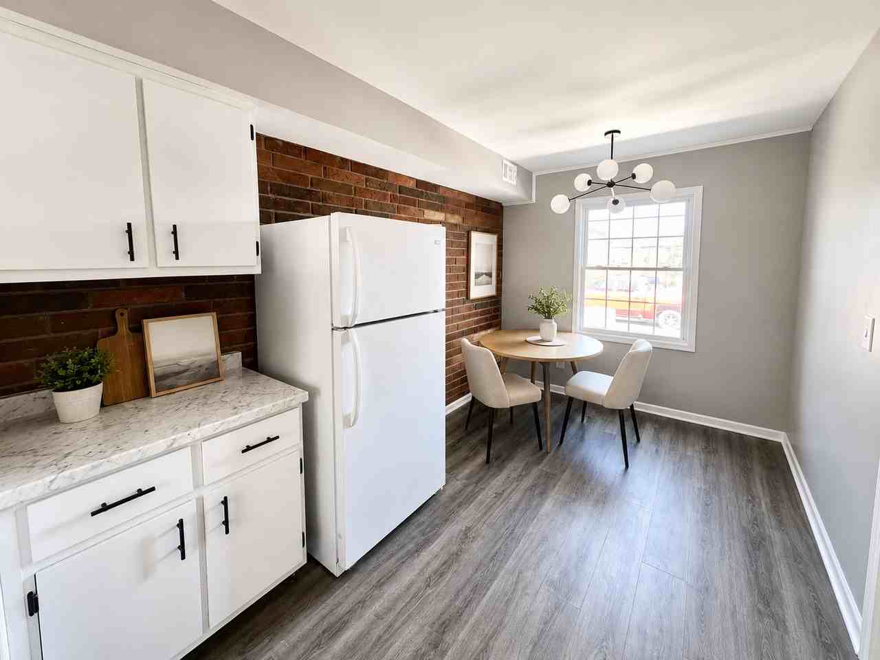 Carriage Hill Townhomes - Photo 5 of 18