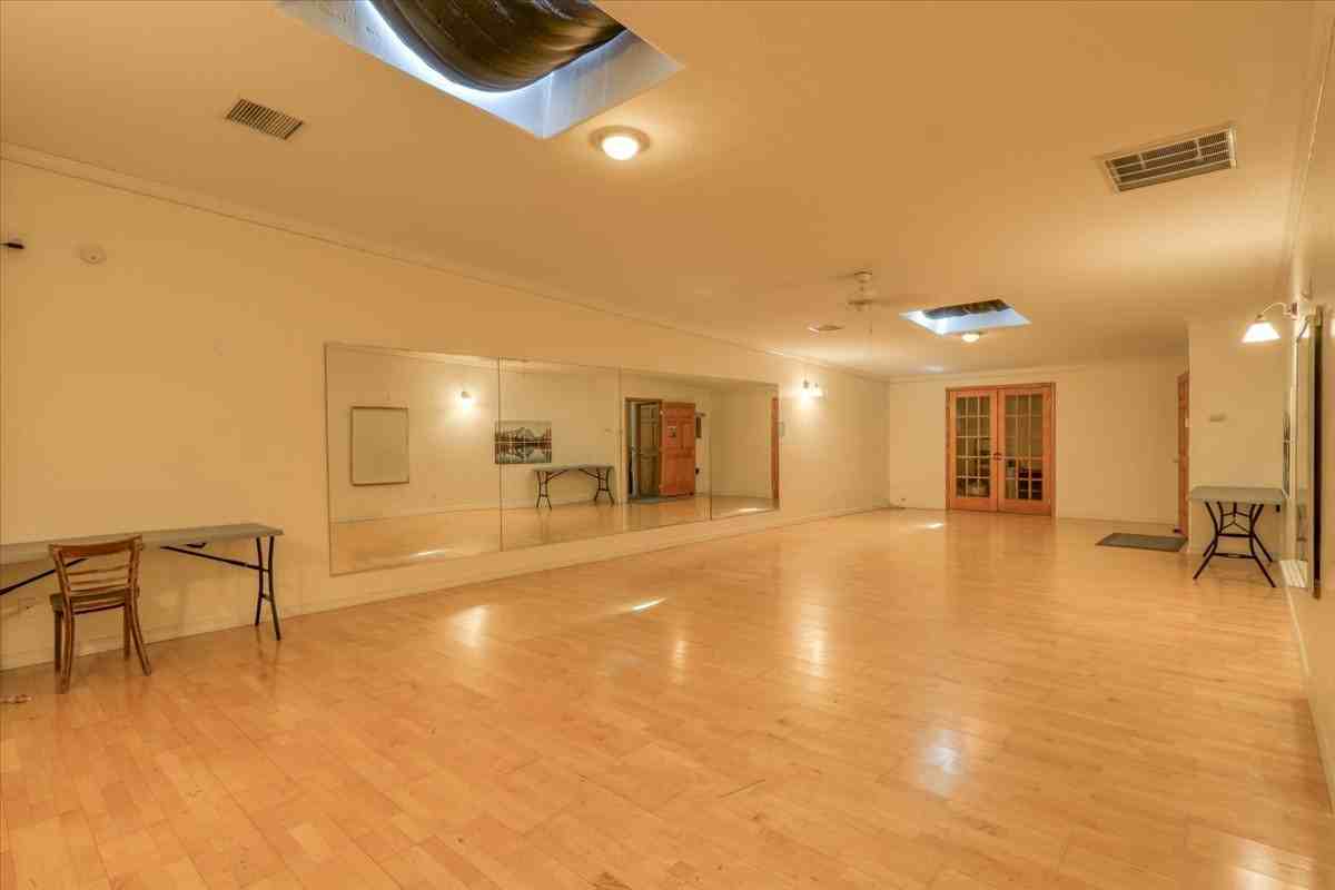 450 Lewis Street - C2 - 3F - Photo 2 of 25