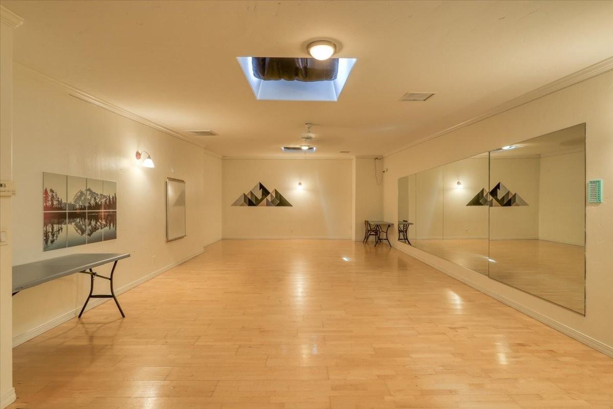 450 Lewis Street - C2 - 3F - Photo 5 of 25