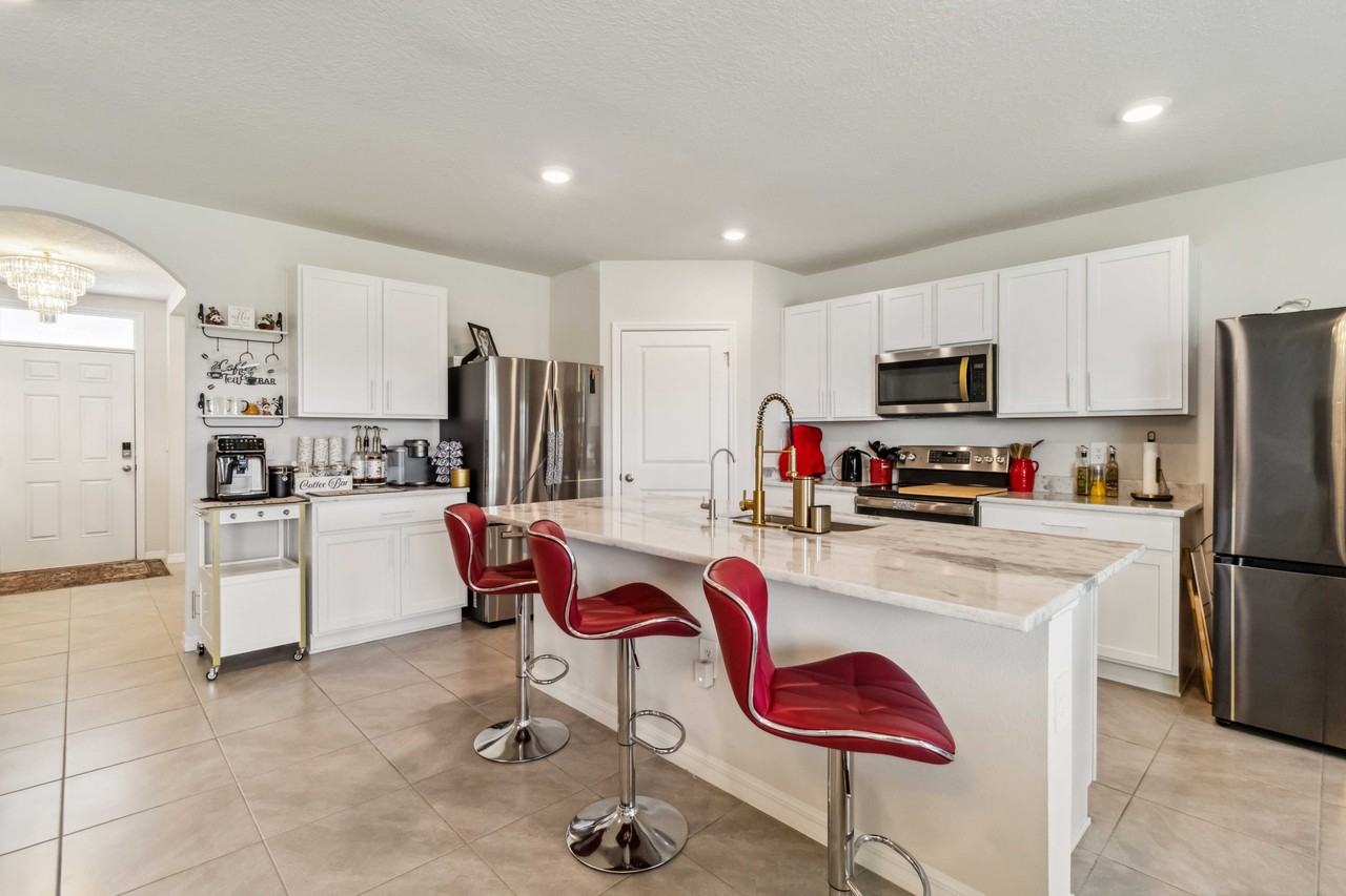 18006 Canopy Pl #1 - Photo 3 of 22