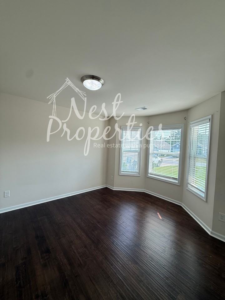 1126 Dawhoo Ct #1 - Photo 4 of 11