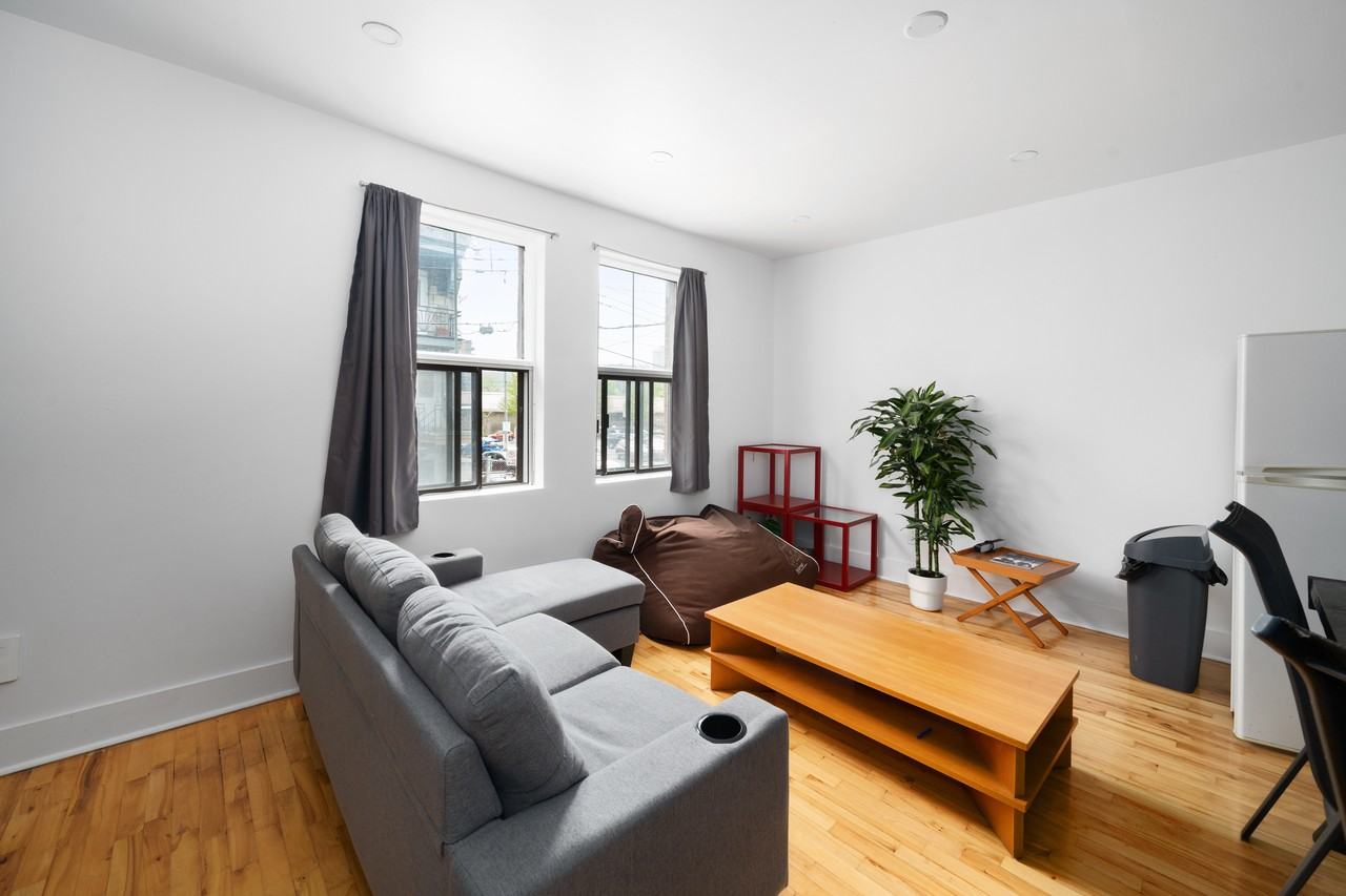 1643 Rue Beaudry - Photo 5 of 21