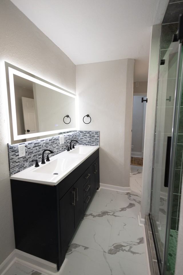 718 Clark Ave #201 - Photo 3 of 23