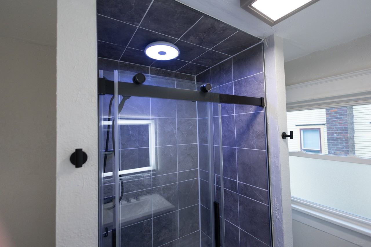 718 Clark Ave #201 - Photo 5 of 23