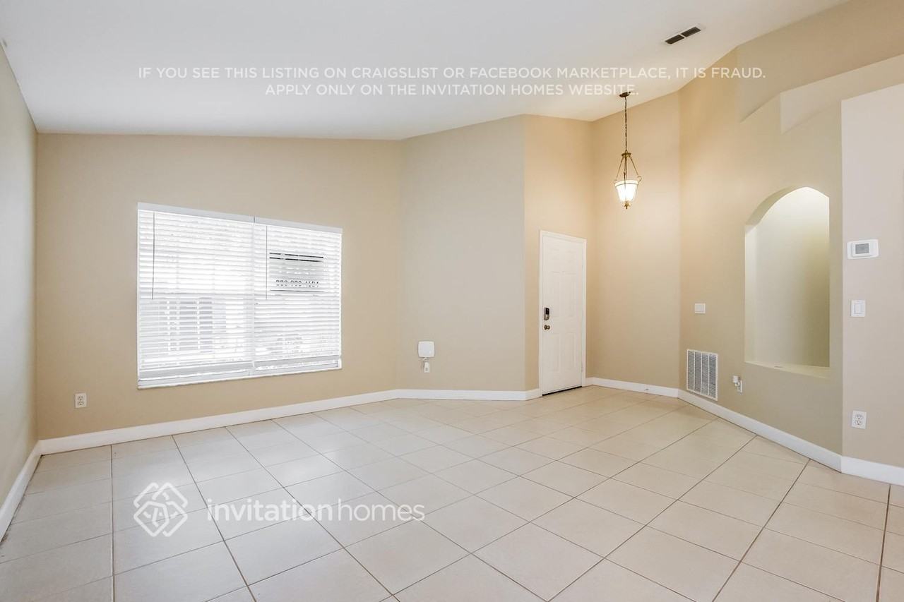 4520 Northern Dancer Way - Photo 3 of 16