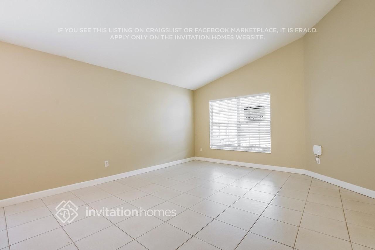 4520 Northern Dancer Way - Photo 4 of 16