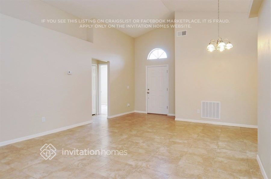 658 Cornwallis Dr - Photo 2 of 21