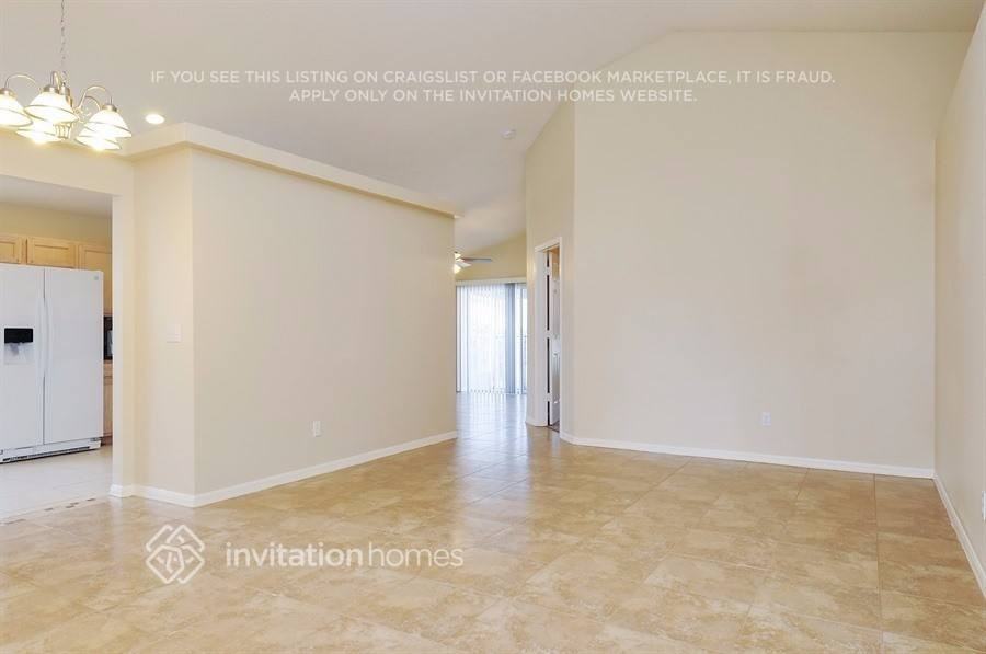 658 Cornwallis Dr - Photo 3 of 21