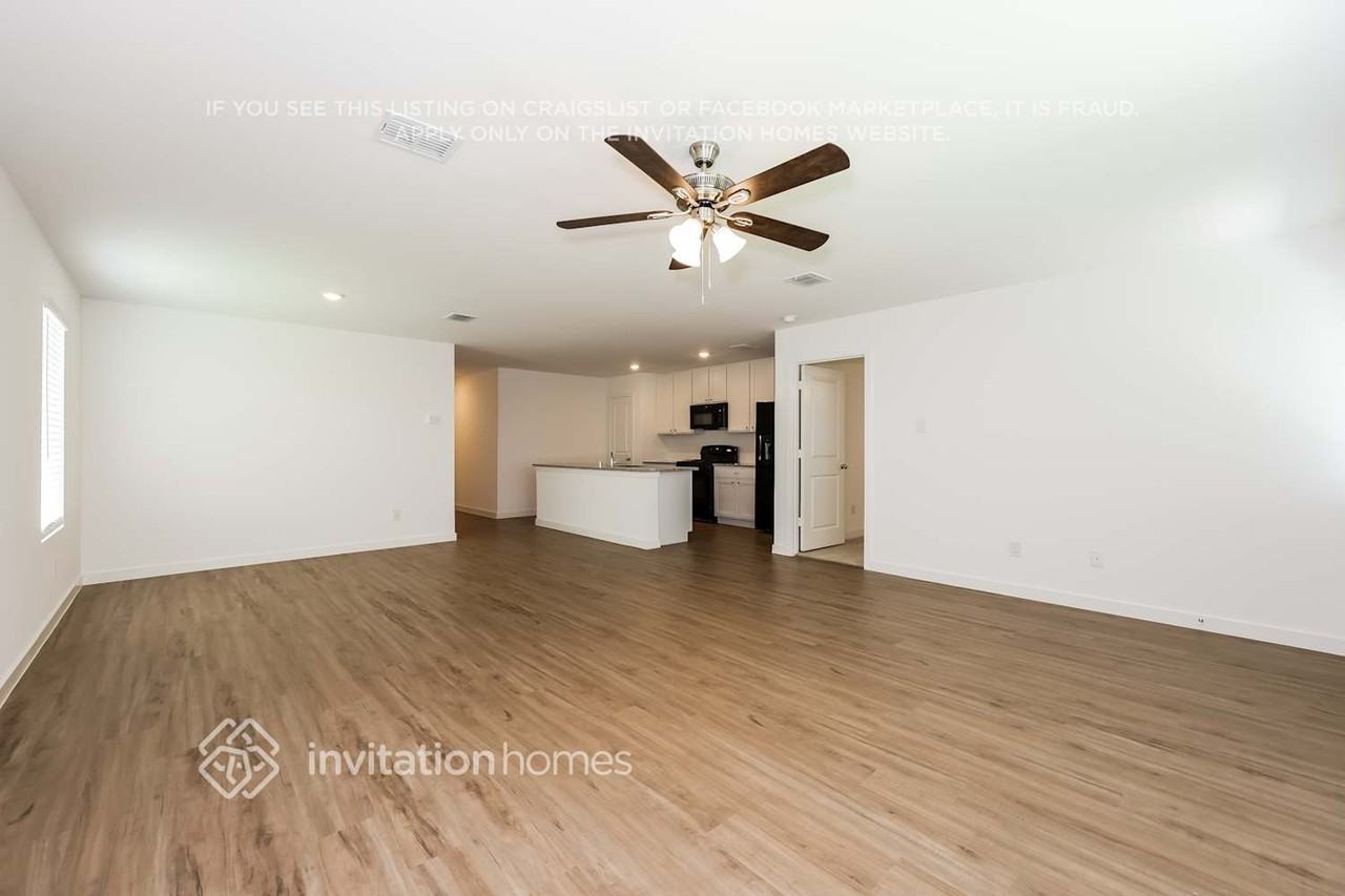 4901 Draper Ridge Dr - Photo 4 of 27