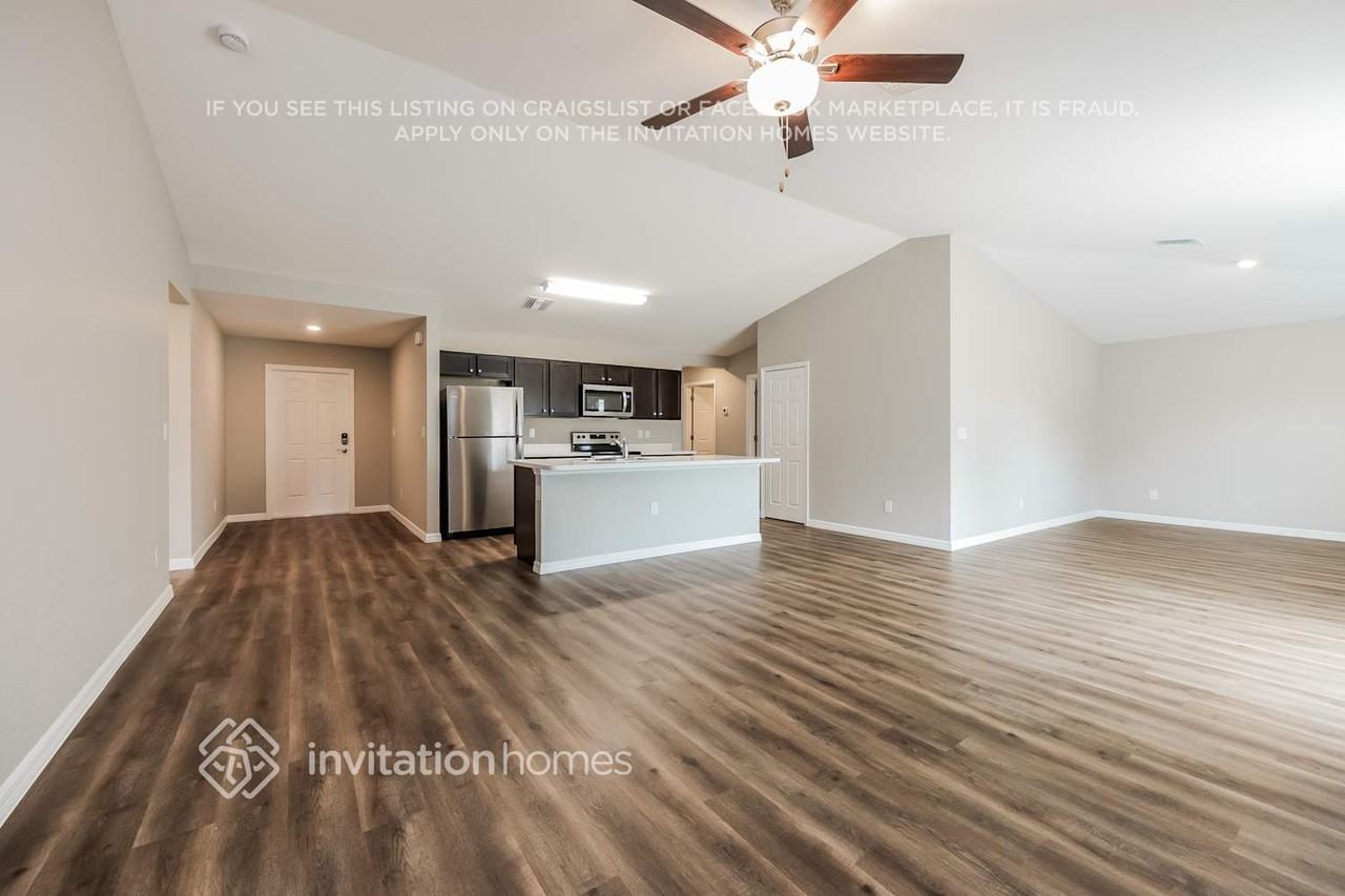 231 Danley St - Photo 5 of 17