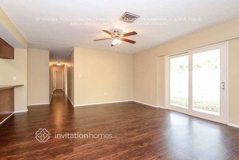 2111 Almeria Way S - Photo 6 of 14