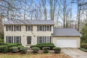 featured image of 651 Willow Ridge Dr Ne
