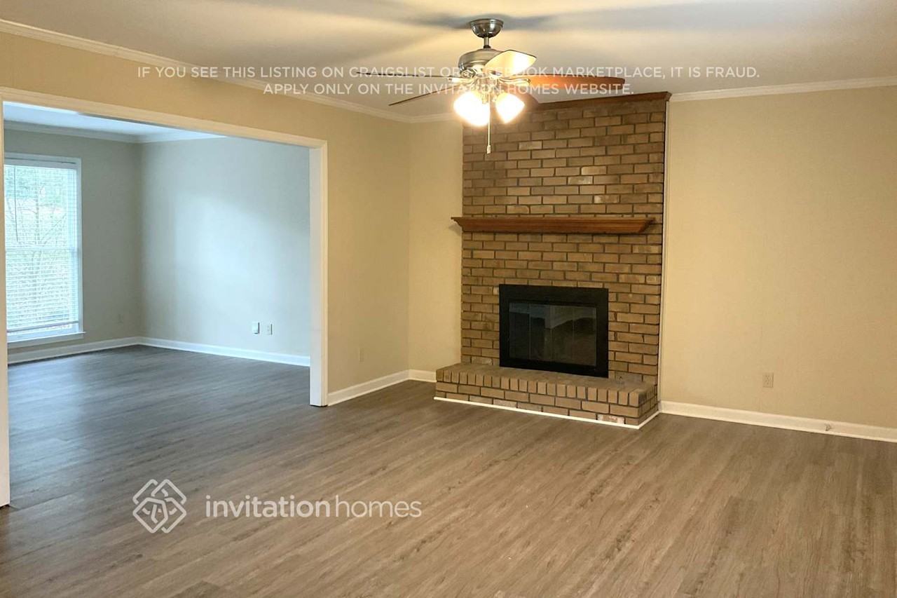 651 Willow Ridge Dr Ne - Photo 2 of 14