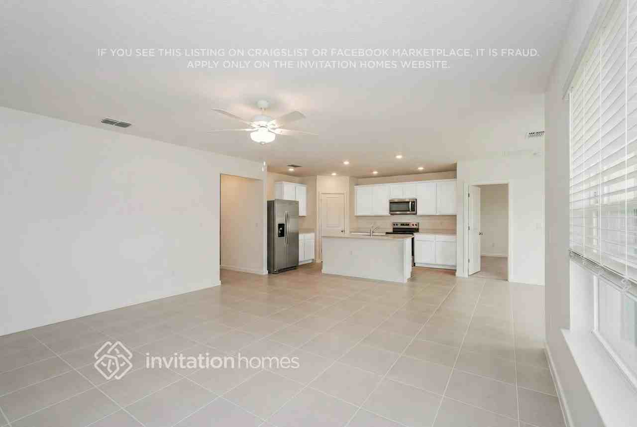 4154 Obsidian Dr - Photo 7 of 21