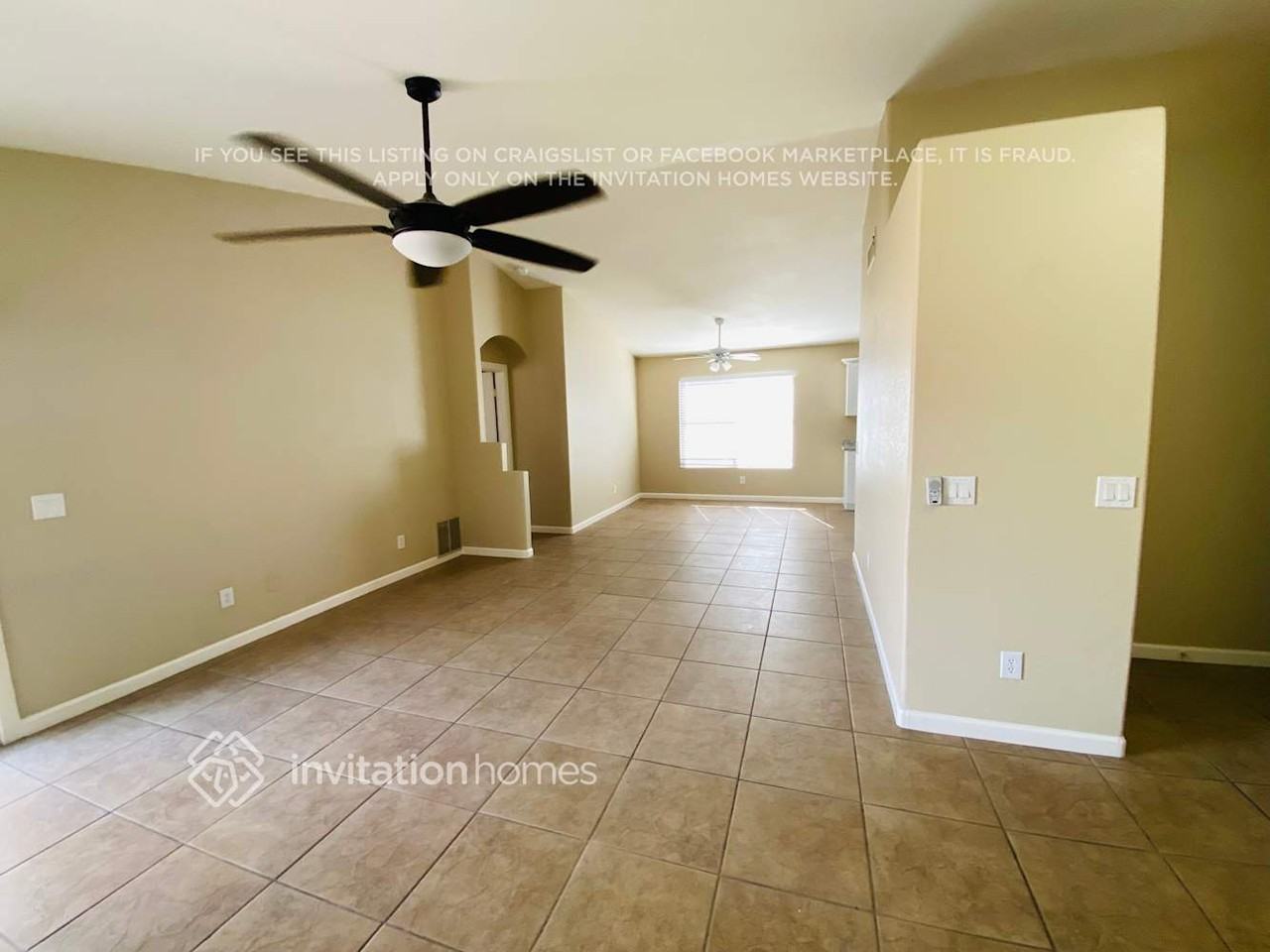 2361 E Pinto Dr - Photo 3 of 21
