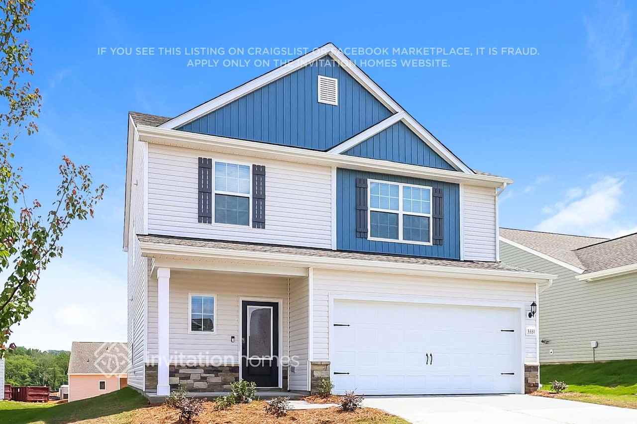3331 Fox Hall Dr - Photo 4 of 18
